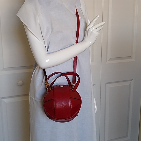 'SOLD' GUCCI Red Mini Tifosa Ball Bag - Authentic NWT - Picture 4 of 16